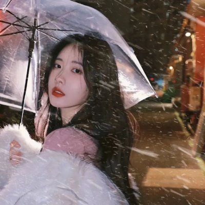 面纱下的那不勒斯